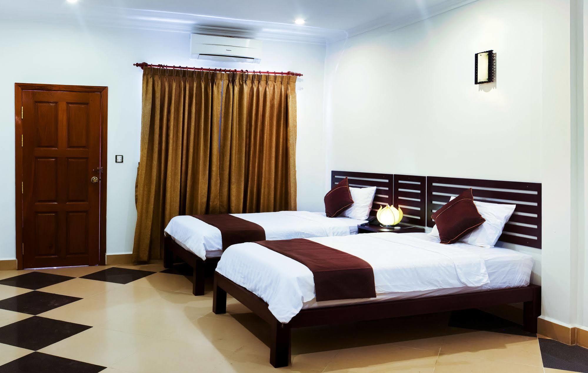 Aime House & Niisaii Apartment Phnom Penh Eksteriør bilde