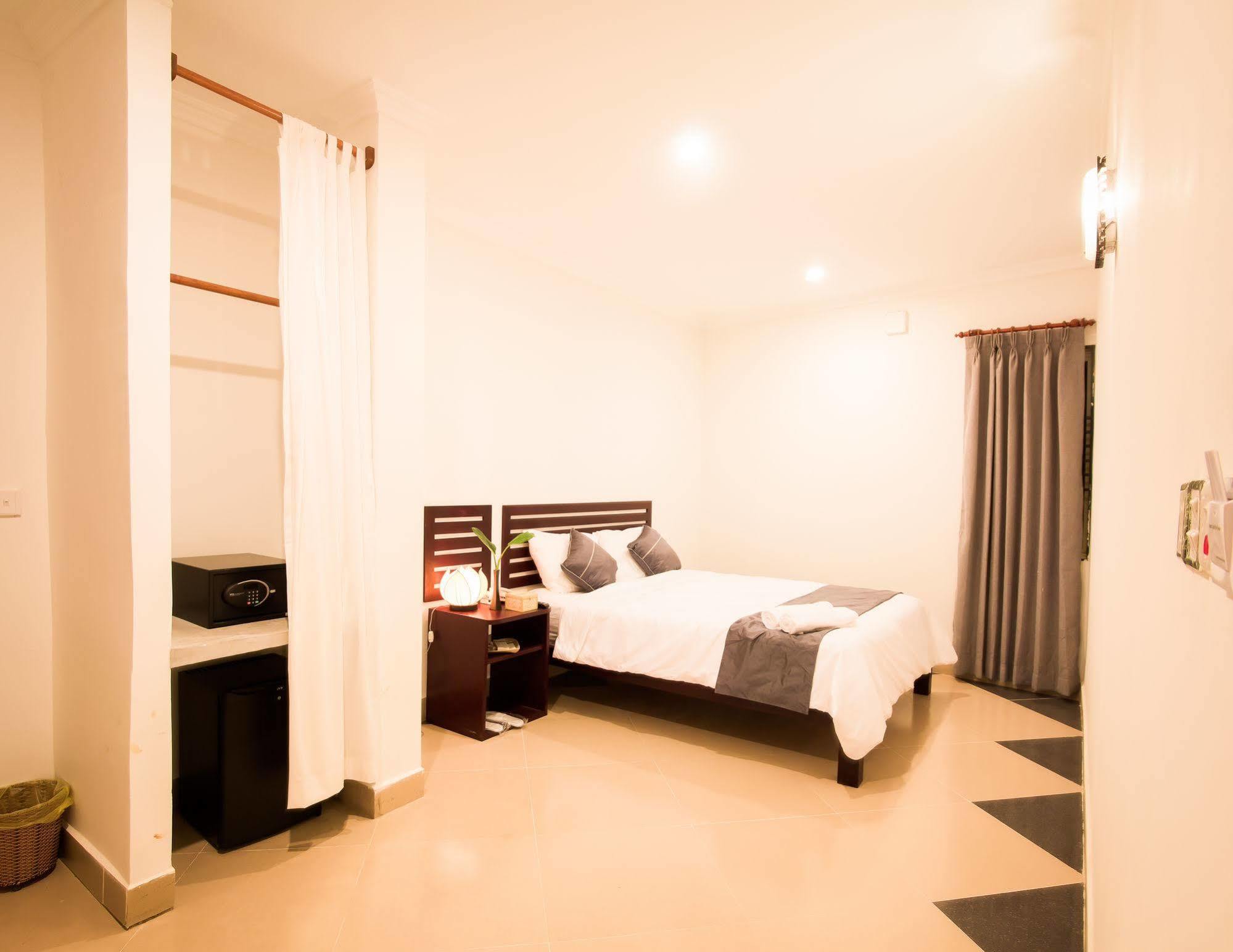 Aime House & Niisaii Apartment Phnom Penh Eksteriør bilde