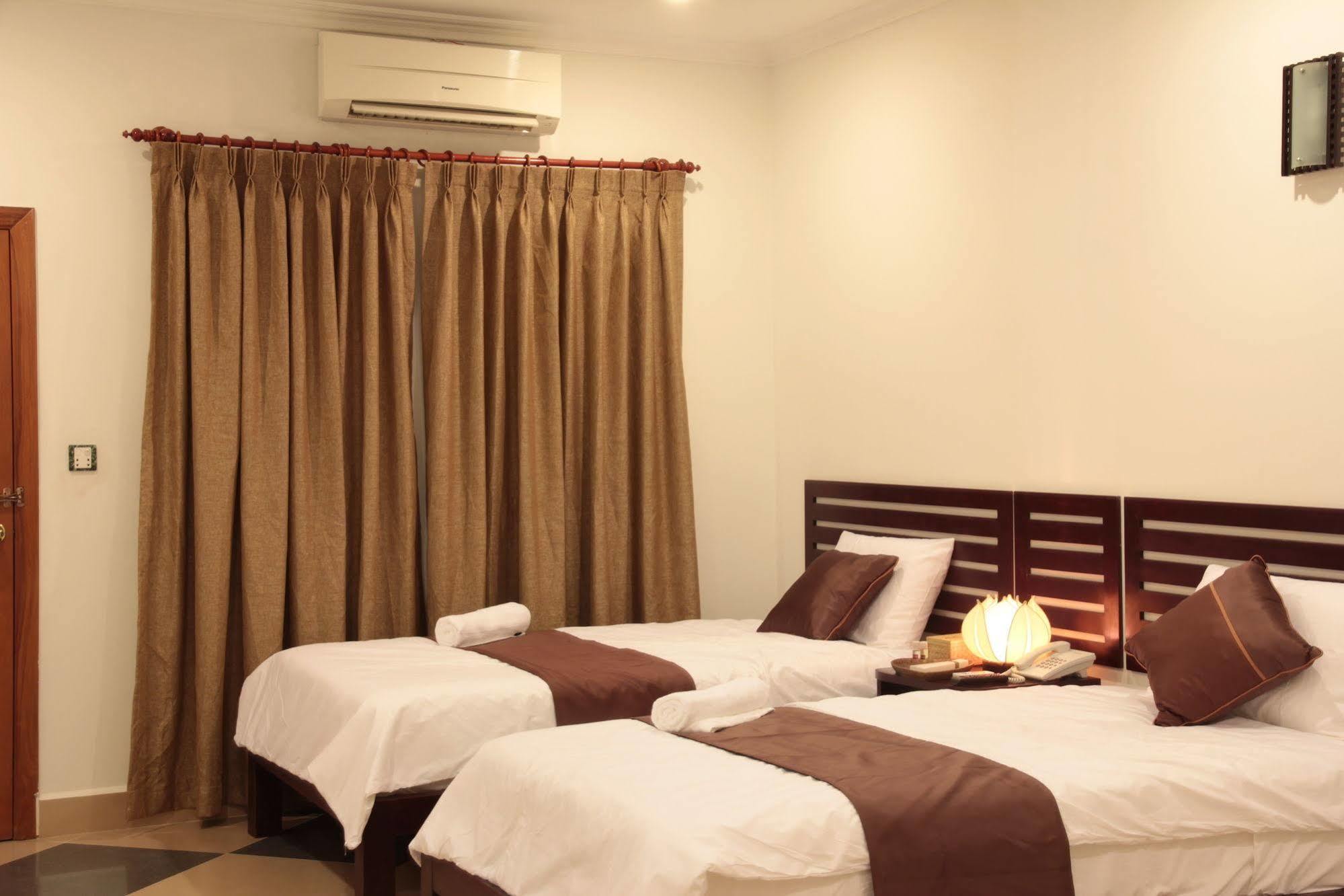 Aime House & Niisaii Apartment Phnom Penh Eksteriør bilde